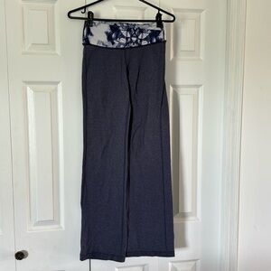 Lululemon Wide Leg Wunder Under Size 4🥰🥰